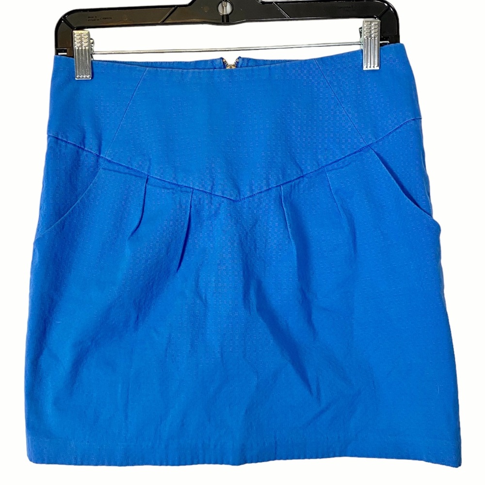 5/$25 Silence + Noise (Urban Outfitters) Textured Blue Mini Skirt Size 4